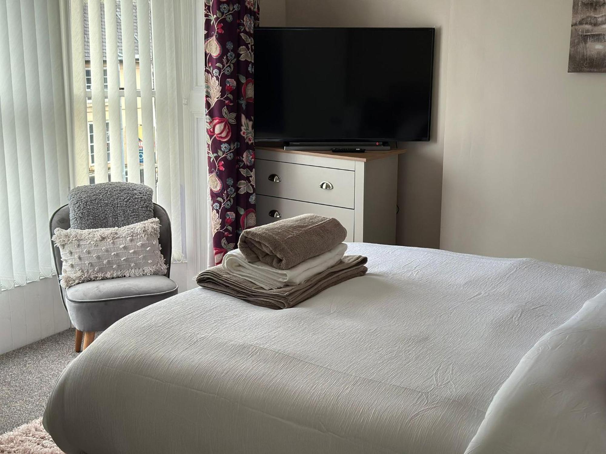 3 Bed Cozy Antrim Apartment With Great Views Экстерьер фото